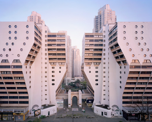Les Orgues de Flandre, 19e arrondissement Paris, 2014. Image ©  Laurent Kronental