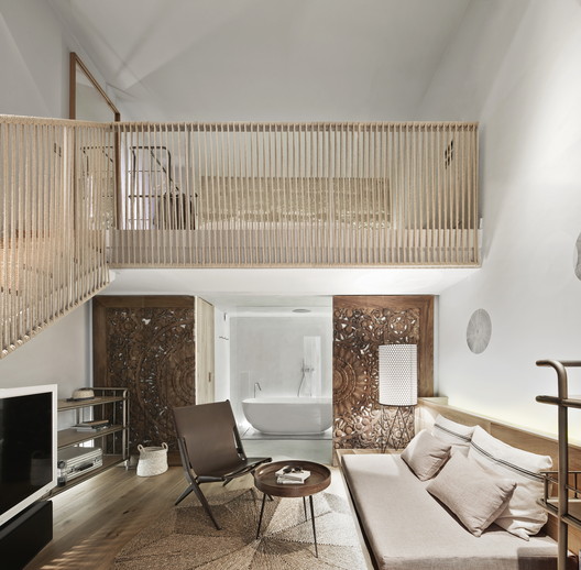 Puro Hotel (Palma de Mallorca, Spain) / OHLAB/Oliver Hernaiz Architecture Lab. Image via World Festival of Interiors