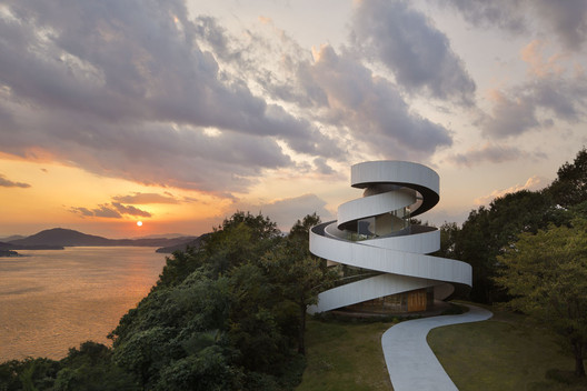 Ribbon Chapel by NAP Architects, winner of the 2016 Religious Architecture Award. Image © Koji Fujii, Nacasa & Partners inc Ribbon Chapel by NAP Architects, winner of the 2016 Religious Architecture Award. Image © Koji Fujii, Nacasa & Partners inc