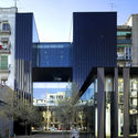 Sant Antoni – Joan Oliver Library, Senior Citizens Center and Cándida Pérez Gardens (2007). © Eugeni Pons. Image Courtesy of Pritzker Architecture Prize 