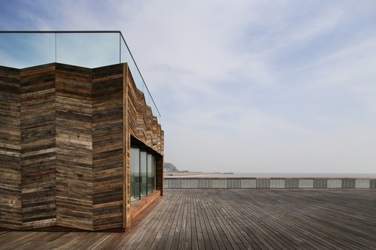 Hastings Pier / dRMM Architects. Image © Alex de Rijke Hastings Pier / dRMM Architects. Image © Alex de Rijke