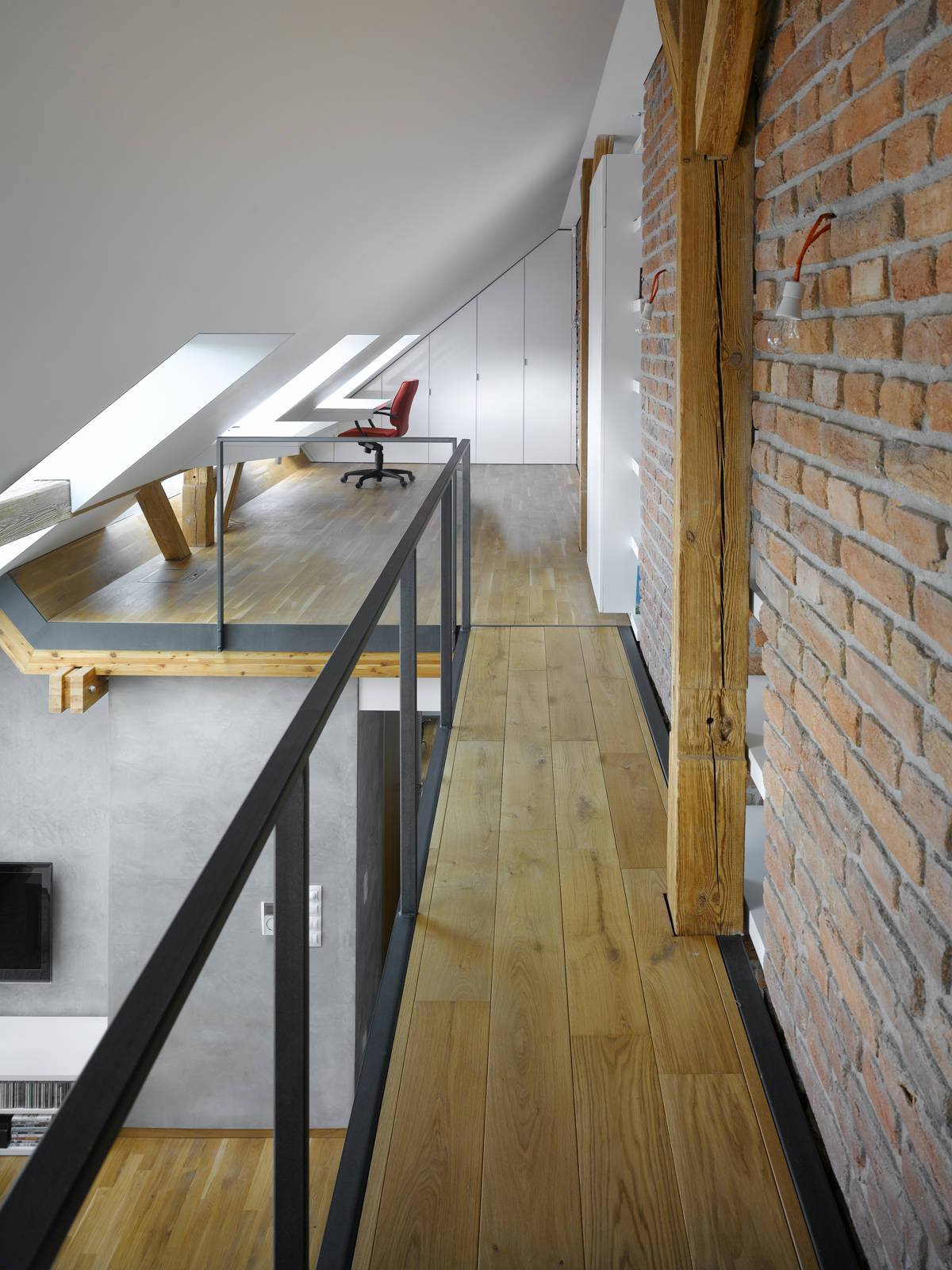 Loft em Praga / Dalibor Hlavacek - Imagem 5 de 14