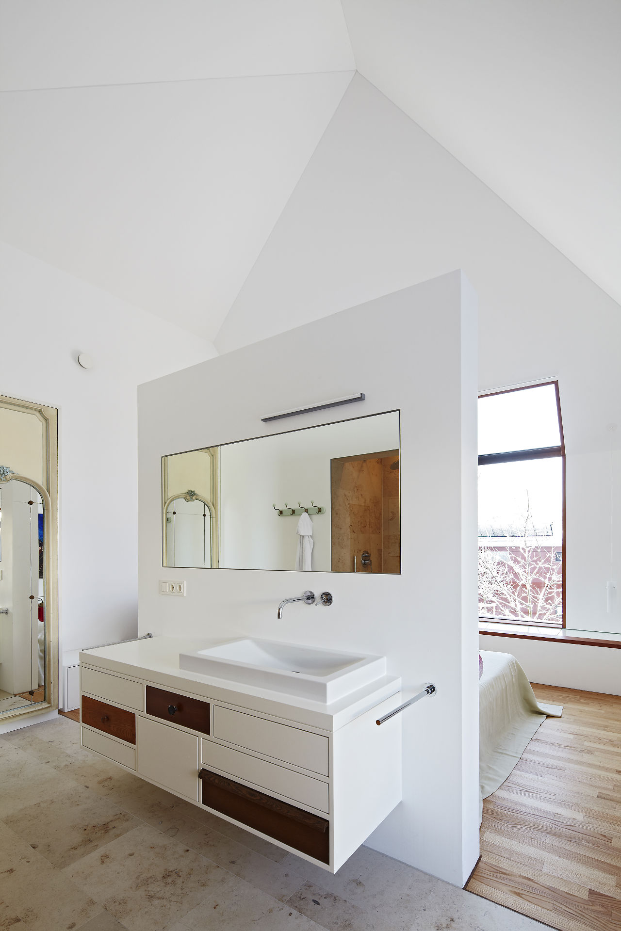 Casa 11 x 11 / Titus Bernhard Architekten - Imagem 6 de 19
