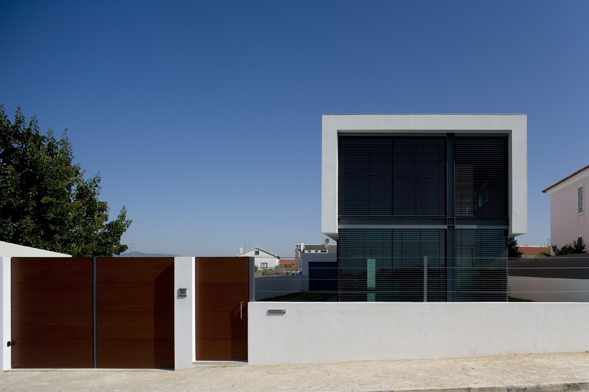 Casa DT / Jorge Graça Costa - Imagem 1 de 21