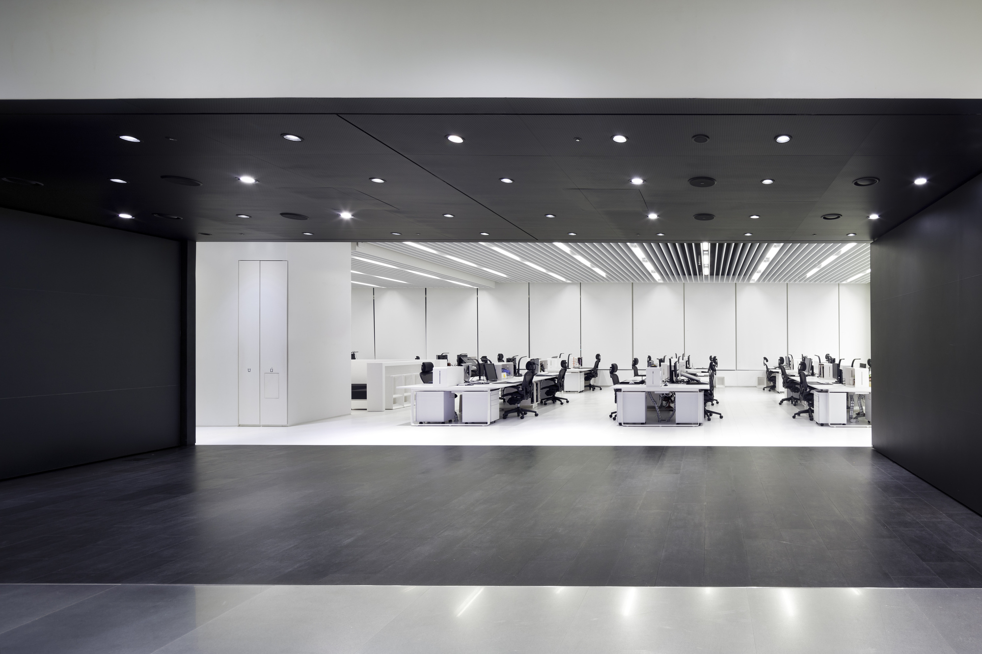 Hyundai Advances Design Studio / Delugan Meissl Associated Architects - Imagem 5 de 5