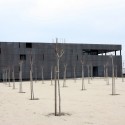 Centro de Recepção de Visitantes em Atapuerca / <a href= Cortesía de Mata y asociados
