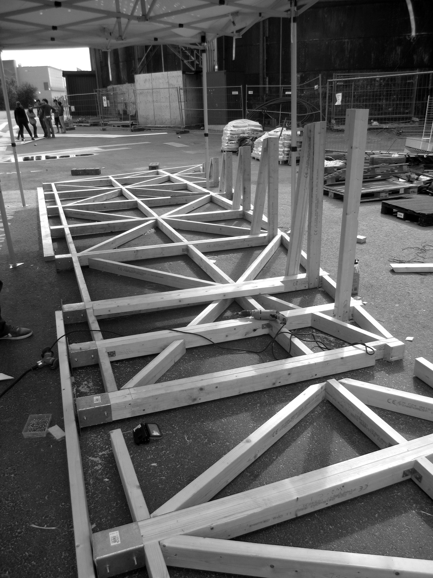 Galeria de Light Lab 5.1 / VAV Architects 10