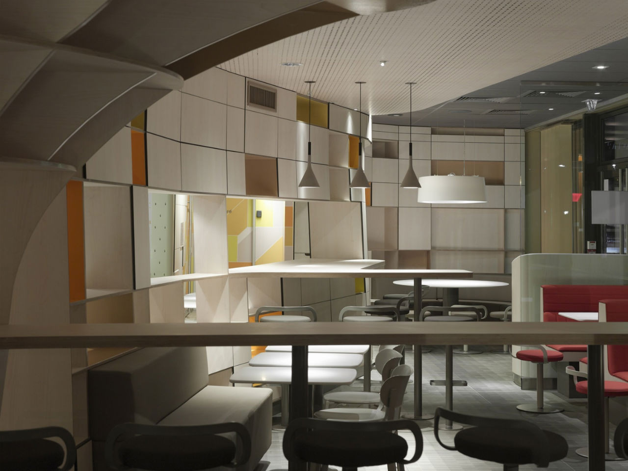 Gallery of McDonald\'s Interiors in France / Patrick Norguet - 6 Gallery of McDonald\'s Interiors in France / Patrick Norguet - 6