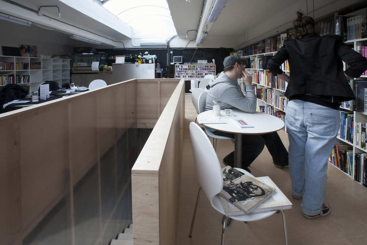 Gallery of And Coffee Bar / Plural + Totalstudio 10