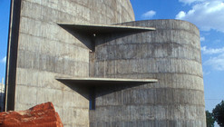 Flashback: Prathama Blood Centre / Matharoo Associates