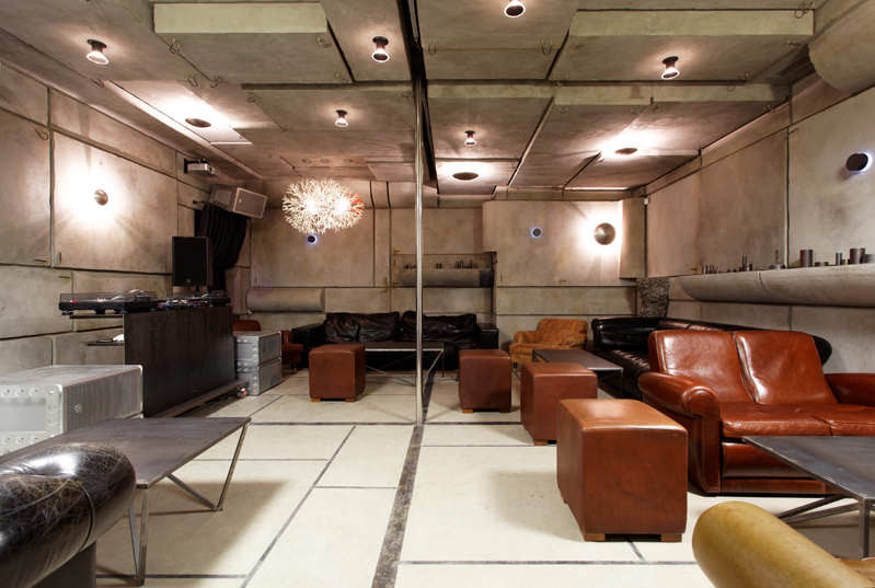 Gallery of Bar-Studio Kluchi / Peter Kostelov + Alexey Rozenberg ...