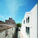 14 Social Housing Units In Barcelona / Batlleiroig - Windows, Facade