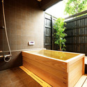 10 Ken House / Coordinate House NOGAMI - Houses, Bathroom, Facade, Bathtub, Lighting, Shower
