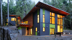 North Bend House / Johnston Architects