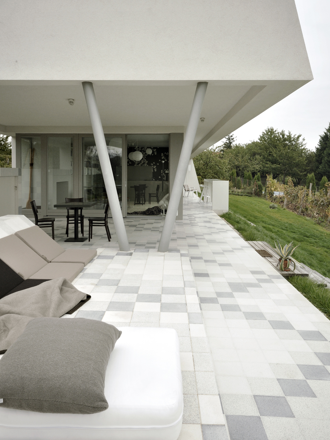 Gallery of CV House / Bernd Steinhuber 5