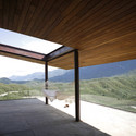 Los Osos House / Agustin Landa Ruiloba - Houses, Facade, Beam, Handrail