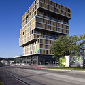 Residential Building In Slovenia / Ravnikar Potokar Arhitekturni - Apartments, Facade