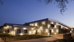 Media Library and Cultural Centre / Barbotin + Gresham Architects