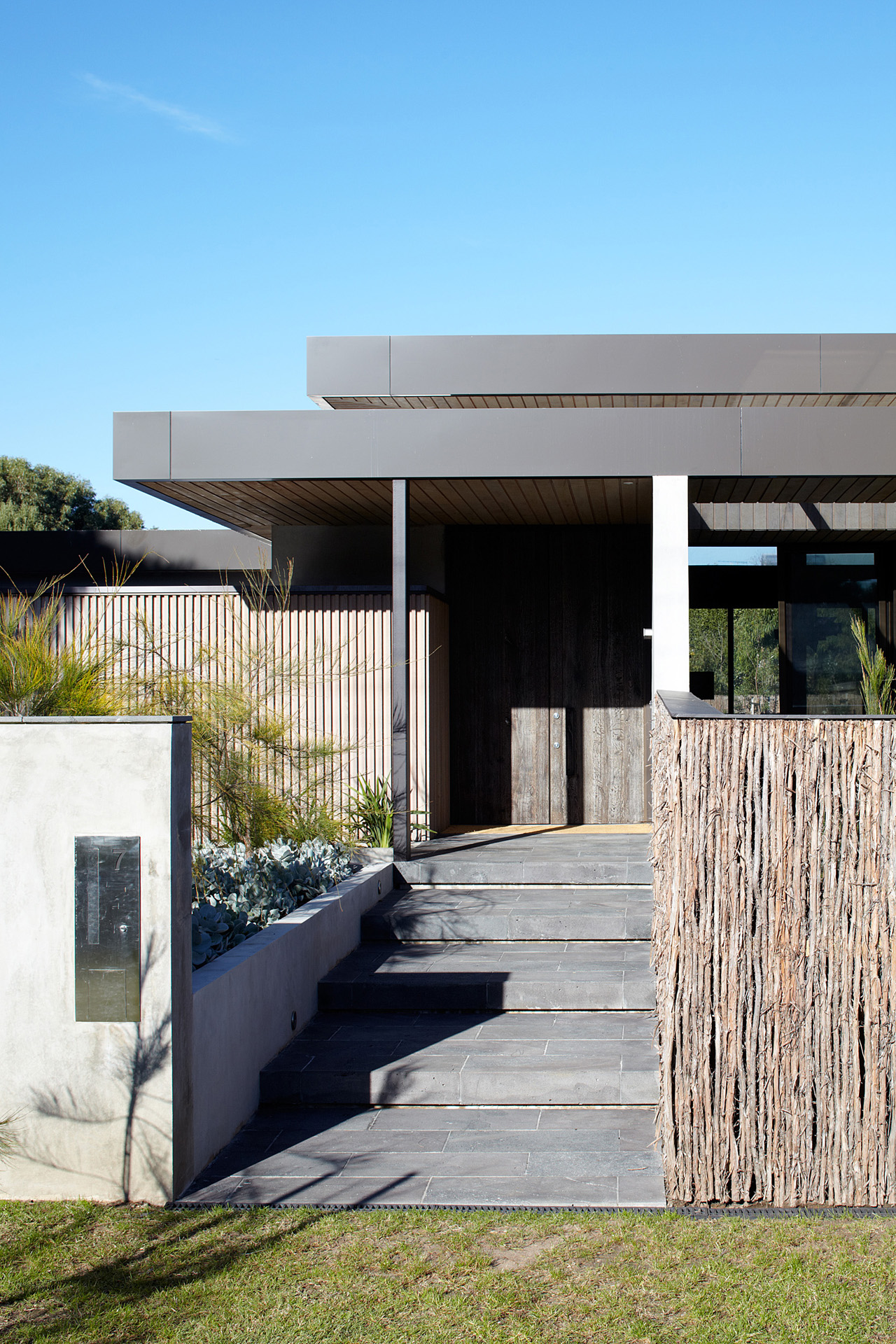 Gallery of Bellarine Peninsula House / Inarc Architects 9