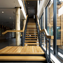 Hôtel-Musée Premières nations / LEMAYMICHAUD Architecture Design - Handrail