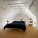 NB20º5 / YH2 Architecture - Beam, Bed, Bedroom