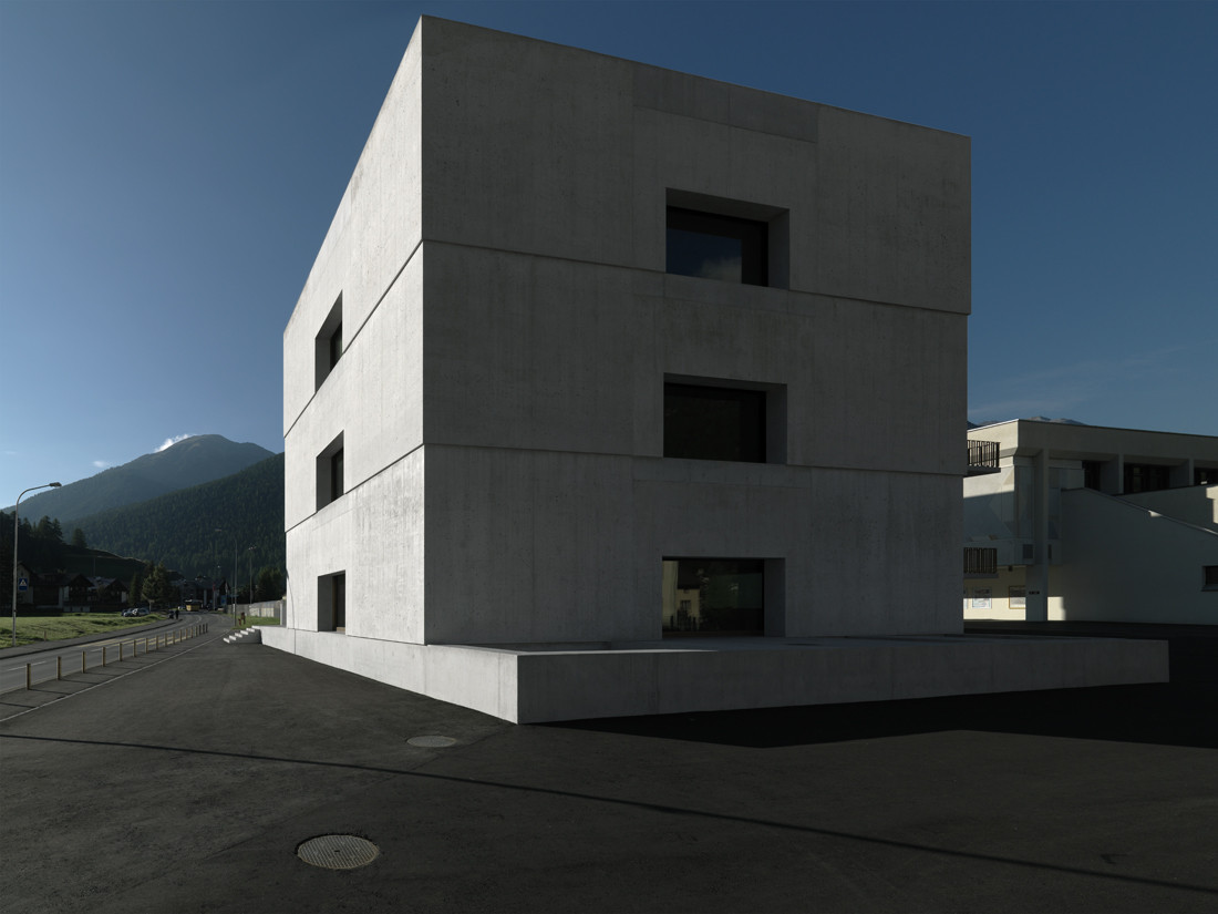 Gallery of National Park Centre / Valerio Olgiati - 5