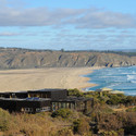 Rodríguez Harvey House / Nicolás Loi - Houses, Coast