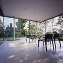 Wall less house / Tezuka Architects - Houses, Patio, Facade, Table, Chair