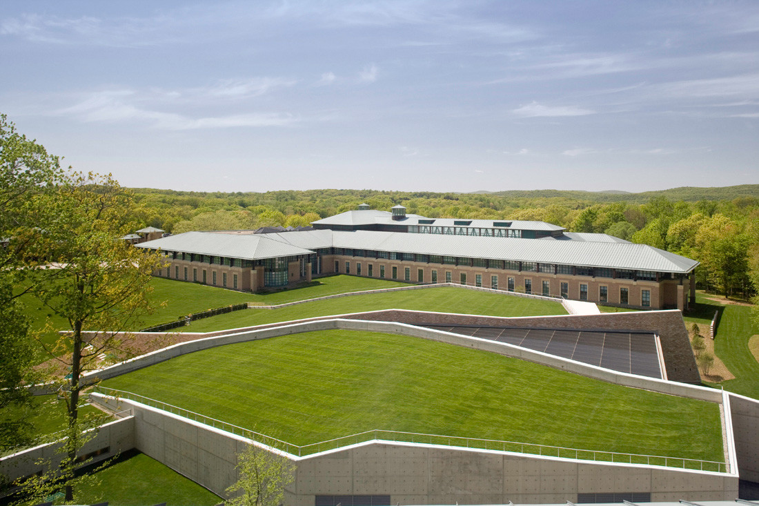 Gallery of Becton Dickinson Campus Center / RMJM 13