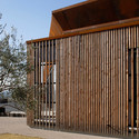Exploitation Center for Forest Fire Fighters / N+B Architectes - Institutional Buildings, Facade, Fence, Column