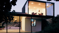 Countryside House / Benjamin Murua & Constanza Infante