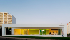 Ginkgo Lounge / Tiago Rosado