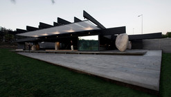 Mestizo Restaurant / Smiljan Radic