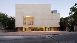 雷纳维多利亚剧院 / Enrique Abascal