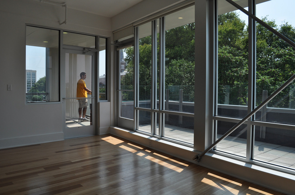 Gallery of Southeastern Glass Building / Sanders Pace Architecture 11