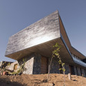 Binimelis House / Polidura + Talhouk Arquitectos - Houses, Facade