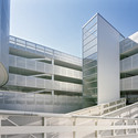 Veranda car park / Paul de Ruiter Architects -           Parking, Facade