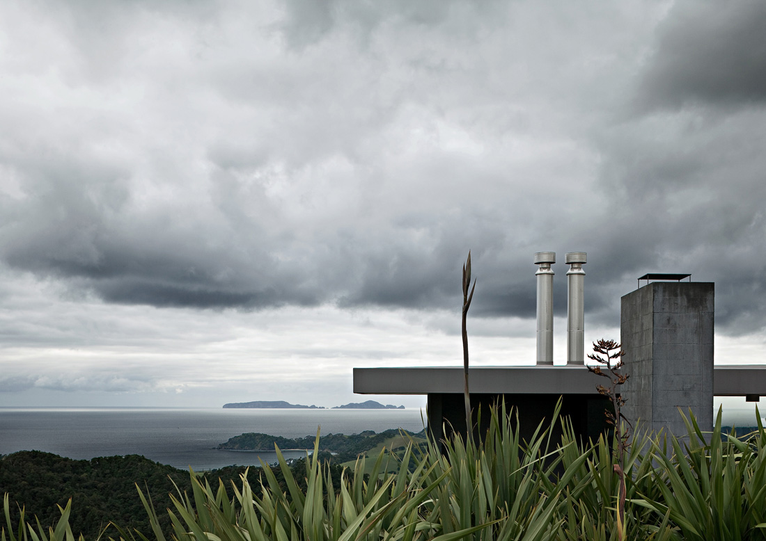 Sandy Bay Road House / Fearon Hay Architects