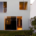 House in Alto de Ajuda / extrastudio - Houses, Courtyard, Door, Facade