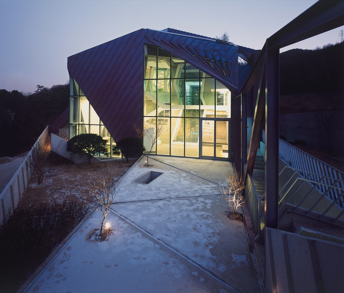 Gallery of Purple Hill House / IROJE KHM Architects 2