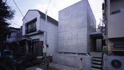 Magritte's / Atelier Tekuto