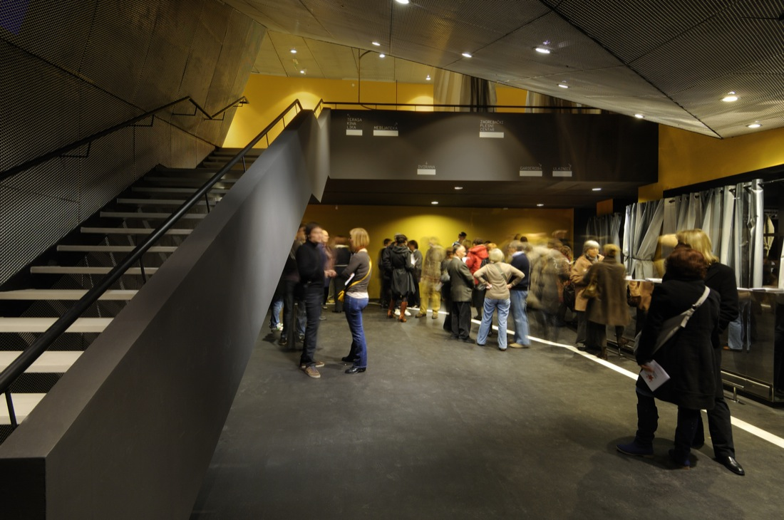 Gallery of Zagreb Dance Center / 3LHD 5