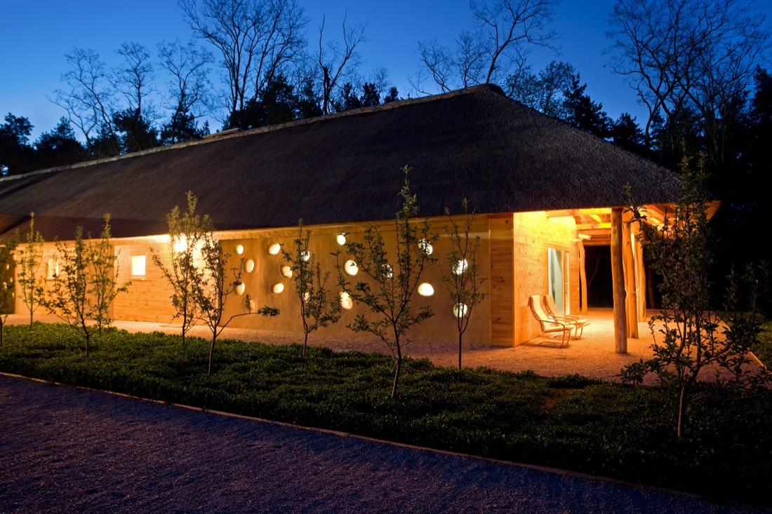 Эко проект под кронами Gallery of FriendHouse Hotel / Ryntovt - 20