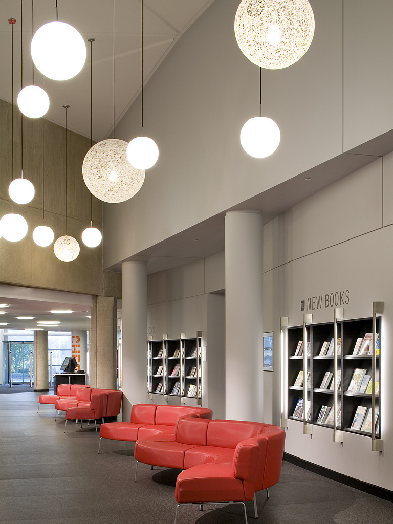 Gallery of The Poplar Creek Public Library / Frye Gillan Molinaro