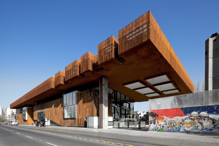Gabriela Mistral Cultural Center / Cristián Fernández Arquitectos + Lateral Arquitectura & Diseño, © Nico Saieh
