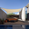 Yerger Residence / Chen + Suchart Studio LLC - Houses, Courtyard, Facade