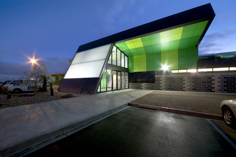 Gallery of Highgate Recreation Pavilion / Suters Architects 13