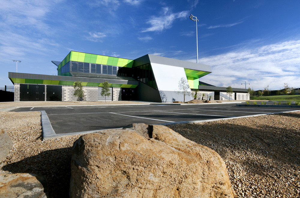 Gallery of Highgate Recreation Pavilion / Suters Architects 14