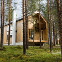 Gunnar's House / Huus Og Heim Arkitektur - Door, Forest, Windows