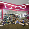Sacred Heart Primary School Library / Suters Architects - Shelving